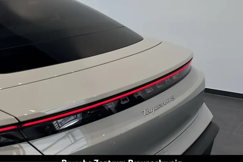Porsche Taycan din 2023 cu 63.722 km - oferta POR261532 - foto 24