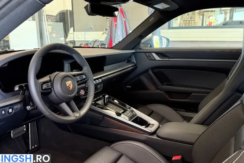Porsche 992 din 2026 cu 7.900 km - oferta POR261540 - foto 9