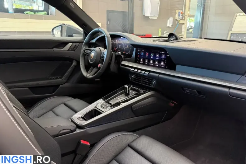 Porsche 992 din 2026 cu 7.900 km - oferta POR261540 - foto 22