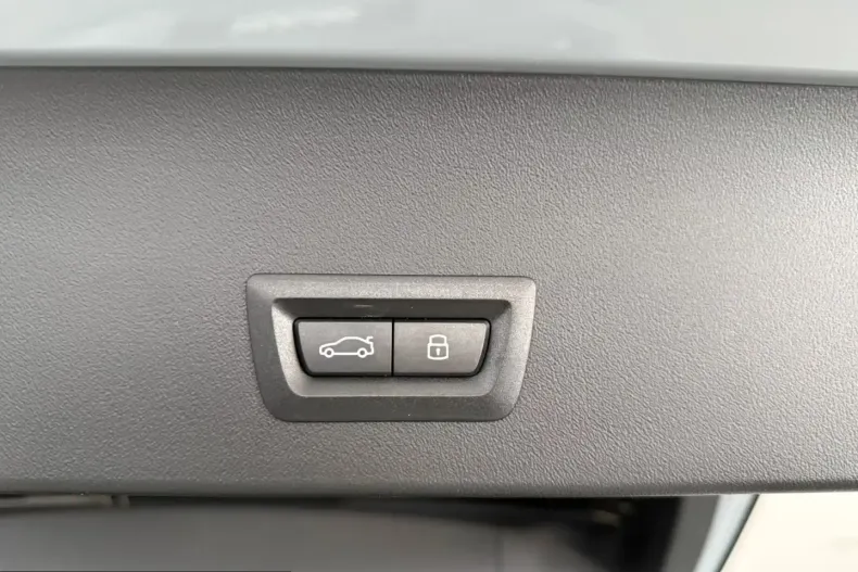 BMW X3 (Seria X) din 2025 cu 12.900 km - oferta BMW261544 - foto 20