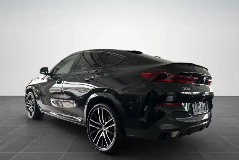 BMW X6 (Seria X) din 2025 cu 6.222 km - oferta BMW261564 - foto 3