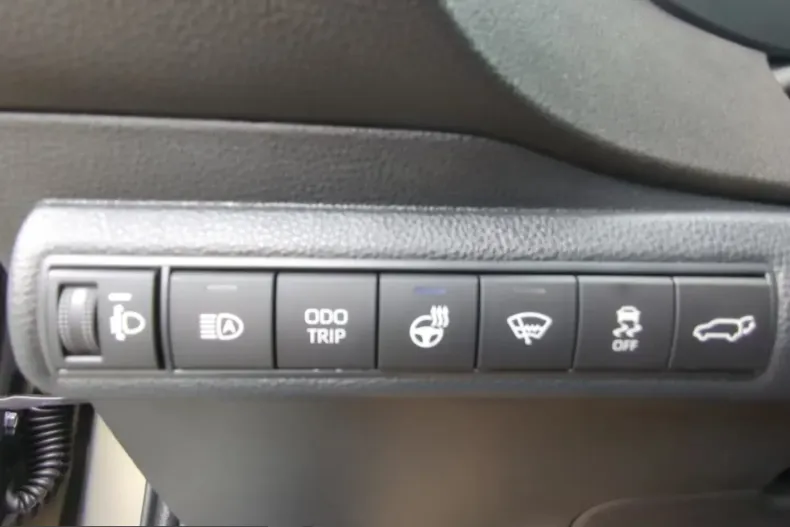 Toyota Corolla din 2025 cu 10.662 km - oferta TOY261575 - foto 15