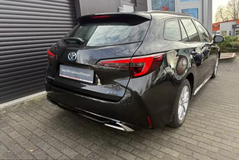 Toyota Corolla din 2025 cu 15.970 km - oferta TOY261579 - foto 6