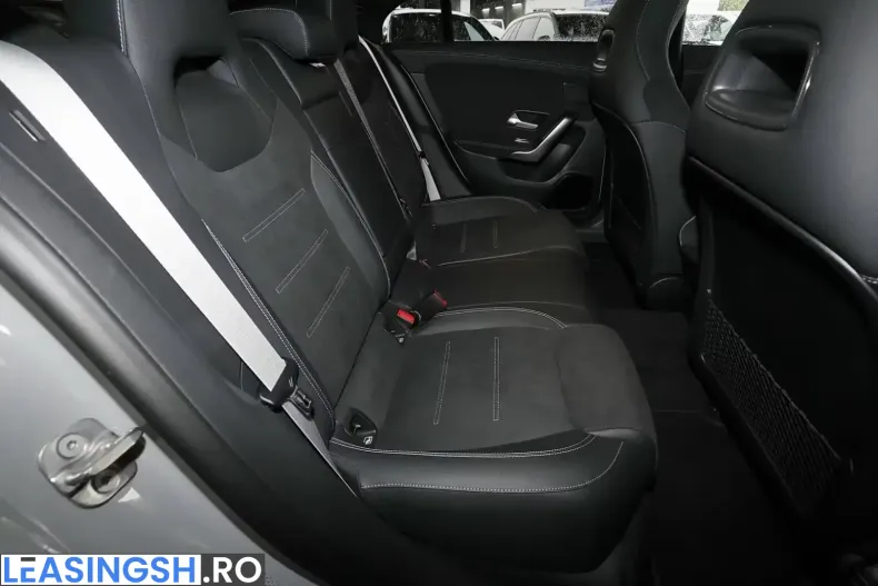 Mercedes-Benz CLA 220 (Clasa CLA) din 2025 cu 10.300 km - oferta MER261641 - foto 9