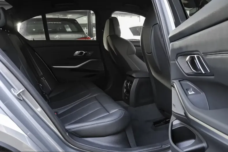 BMW M3 (Seria 3) din 2026 cu 25 km - oferta BMW261656 - foto 6