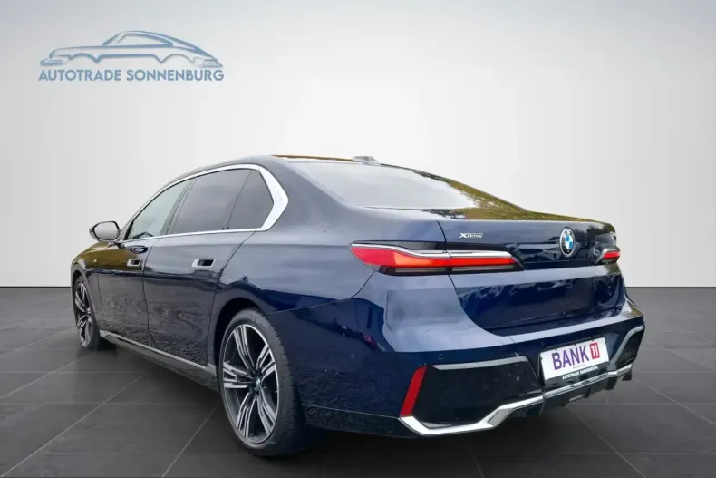 BMW 740 (Seria 7) din 2023 cu 50.122 km - oferta BMW261669 - foto 4