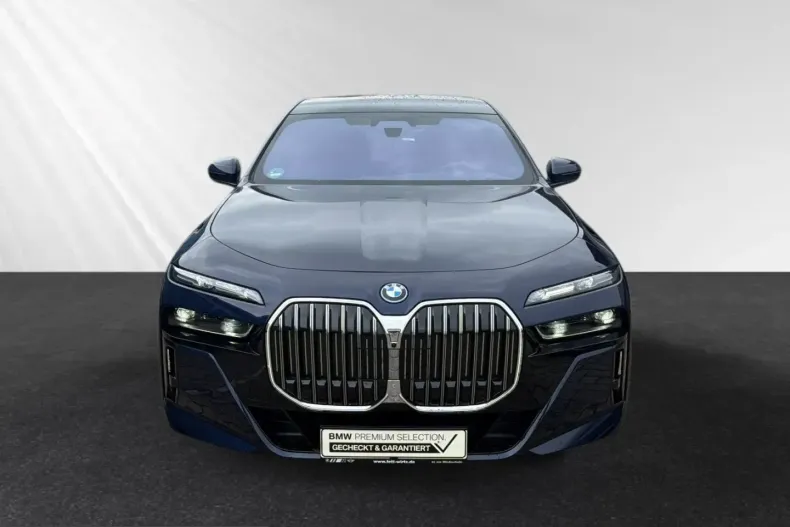 BMW 750 (Seria 7) din 2025 cu 10.700 km - oferta BMW261691 - foto 7