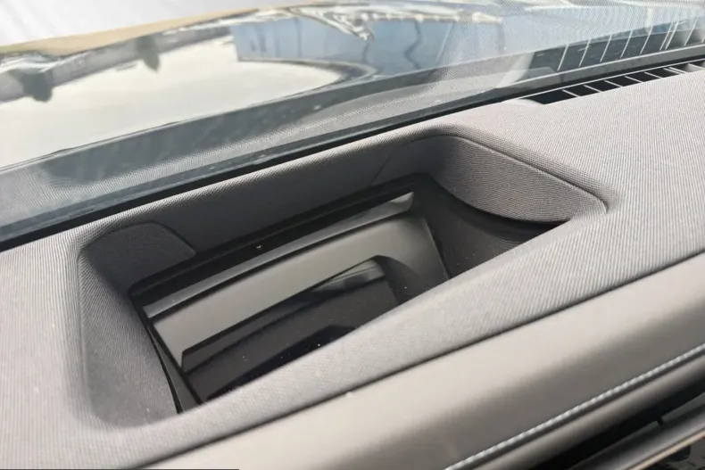 BMW 750 (Seria 7) din 2025 cu 10.700 km - oferta BMW261691 - foto 19