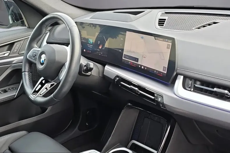 BMW X1 (Seria X) din 2024 cu 24.885 km - oferta BMW261696 - foto 12