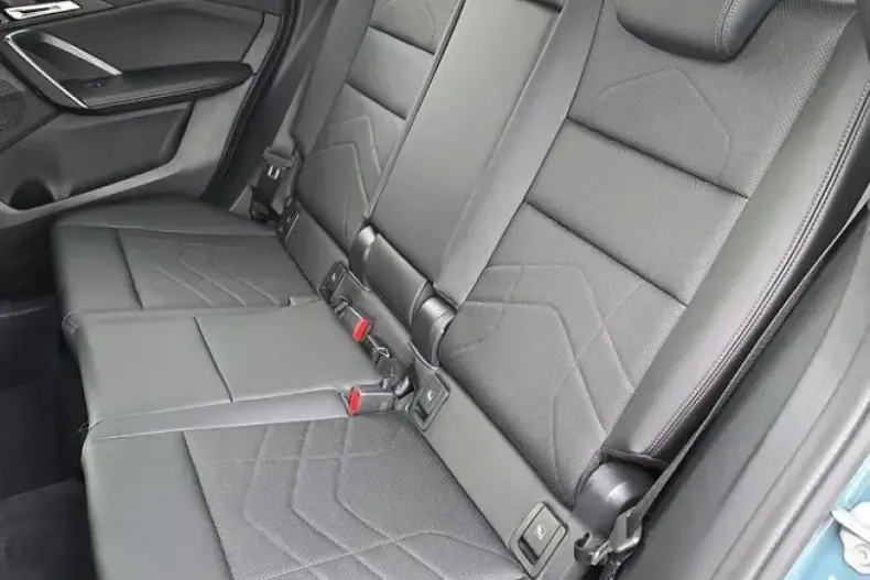 BMW X1 (Seria X) din 2024 cu 24.885 km - oferta BMW261696 - foto 18