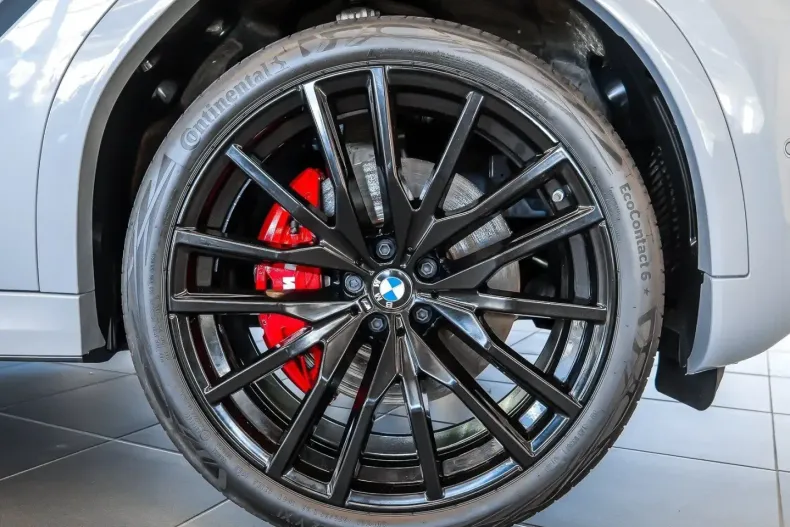 BMW X6 (Seria X) din 2025 cu 45.034 km - oferta BMW261704 - foto 9