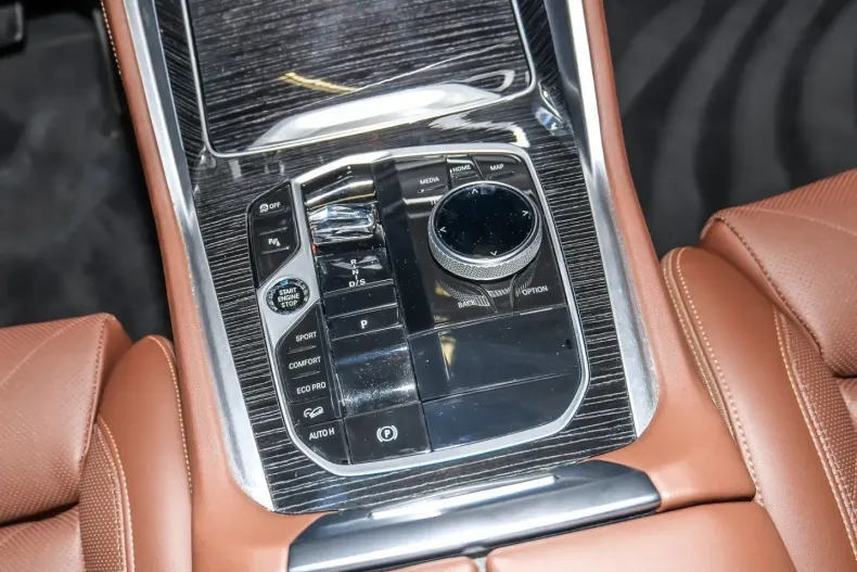 BMW X6 (Seria X) din 2025 cu 45.034 km - oferta BMW261704 - foto 19