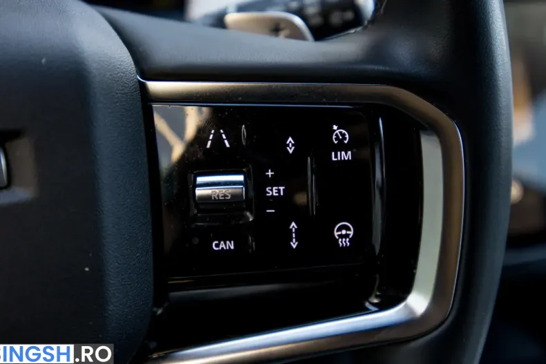 Land Rover Discovery Sport din 2024 cu 16.997 km - oferta LAN261714 - foto 21