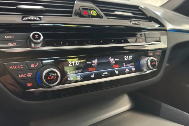 BMW 545 (Seria 5) din 2021 cu 58.270 km - oferta BMW261718 - foto 17