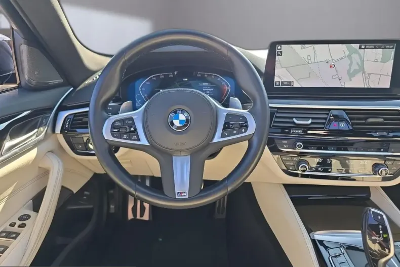 BMW 540 (Seria 5) din 2023 cu 66.496 km - oferta BMW261720 - foto 11