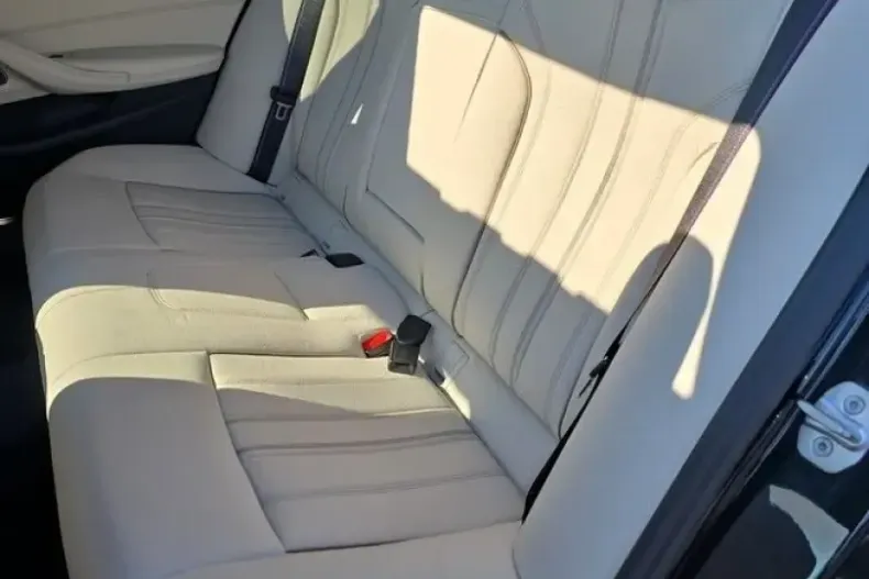BMW 540 (Seria 5) din 2023 cu 66.496 km - oferta BMW261720 - foto 22