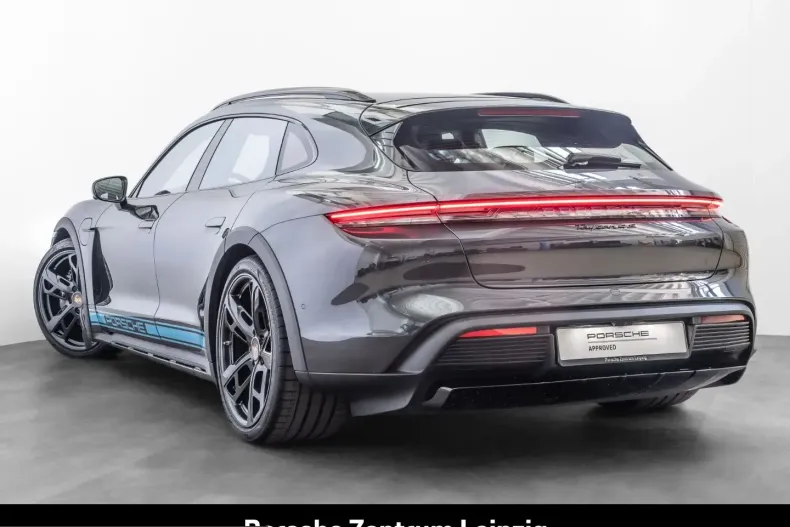 Porsche Taycan din 2025 cu 2.112 km - oferta POR261734 - foto 4