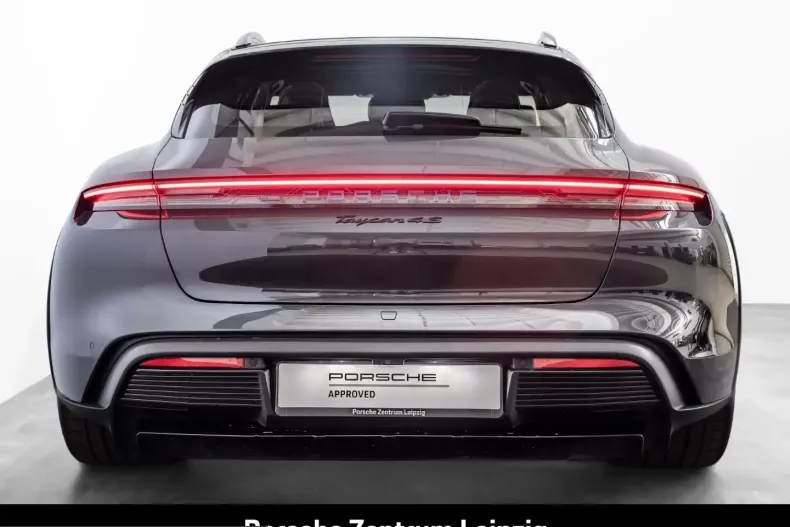 Porsche Taycan din 2025 cu 2.112 km - oferta POR261734 - foto 6