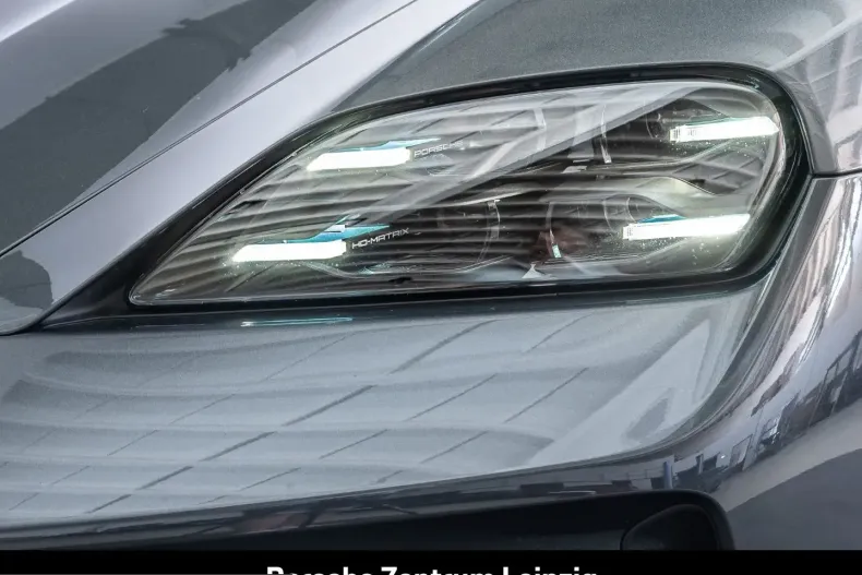 Porsche Taycan din 2025 cu 2.112 km - oferta POR261734 - foto 10