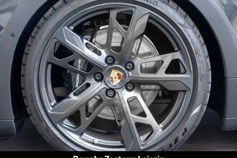 Porsche Taycan din 2025 cu 2.112 km - oferta POR261734 - foto 11