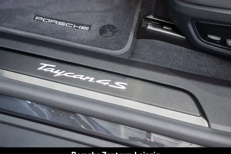 Porsche Taycan din 2025 cu 2.112 km - oferta POR261734 - foto 23