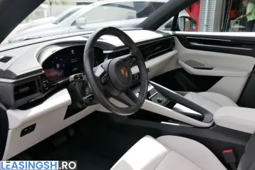 Porsche Macan din 2024 - oferta POR261736