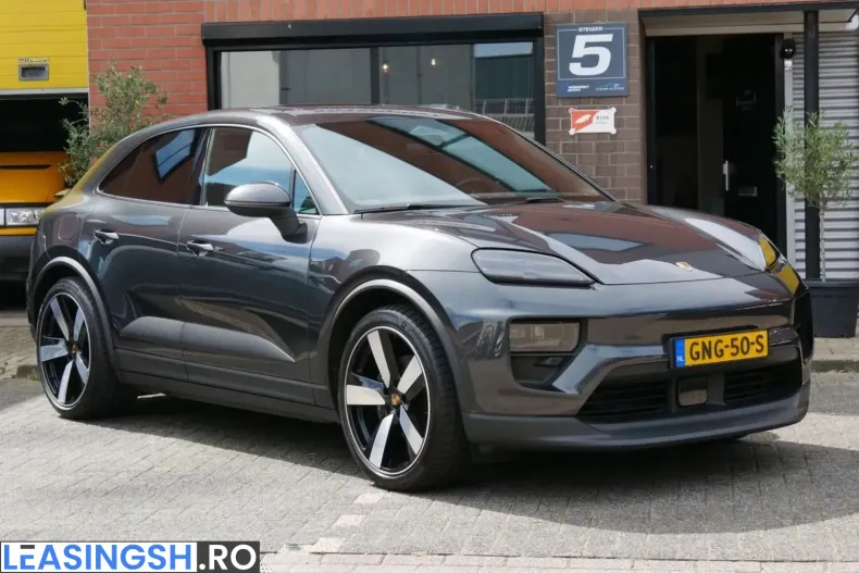Porsche Macan din 2024 cu 49.966 km - oferta POR261736 - foto 10