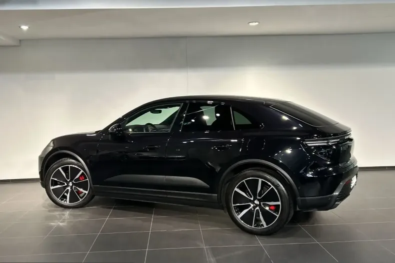 Porsche Macan din 2025 cu 7.400 km - oferta POR261738 - foto 4