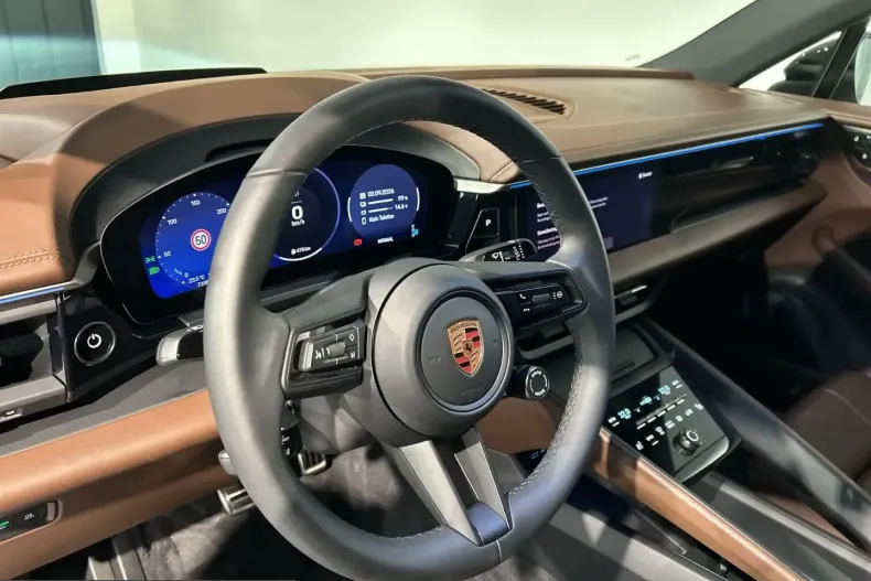 Porsche Macan din 2025 cu 7.400 km - oferta POR261738 - foto 13