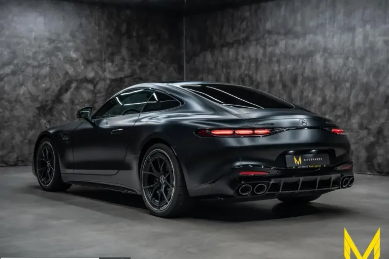 Mercedes-Benz AMG GT (Clasa GT) din 2025 cu 1.281 km - oferta MER261742 - foto 4