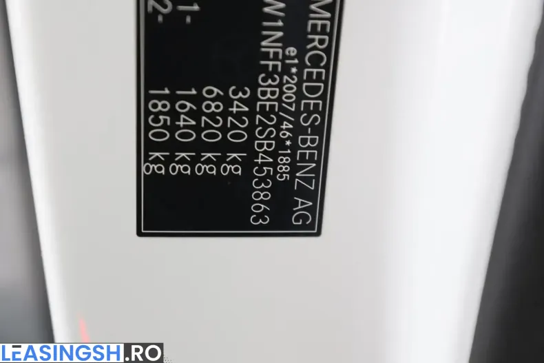 Mercedes-Benz GLS 350 (Clasa GLS) din 2025 cu 3.100 km - oferta MER261744 - foto 15