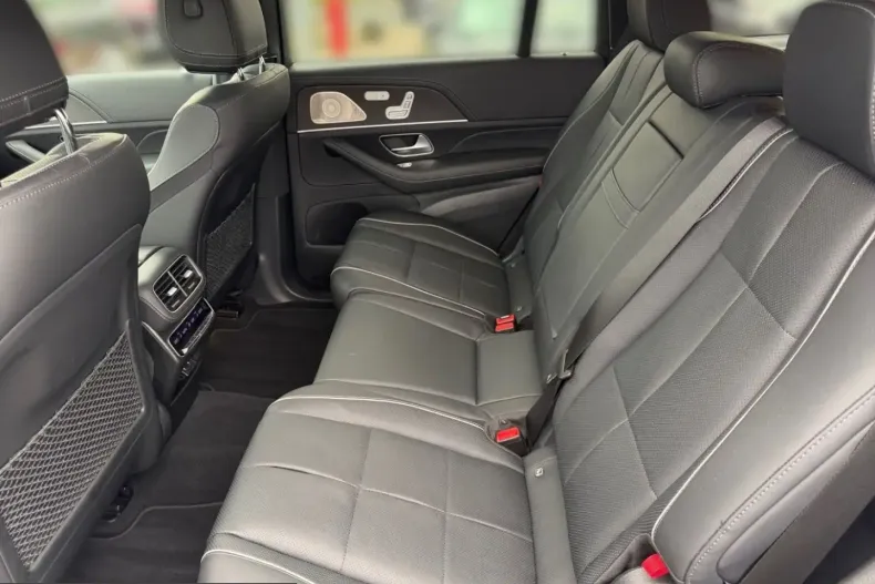 Mercedes-Benz GLS 400 (Clasa GLS) din 2023 cu 53.572 km - oferta MER261749 - foto 8