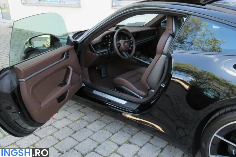 Porsche 911 din 2026 cu 4.600 km - oferta POR261753 - foto 13