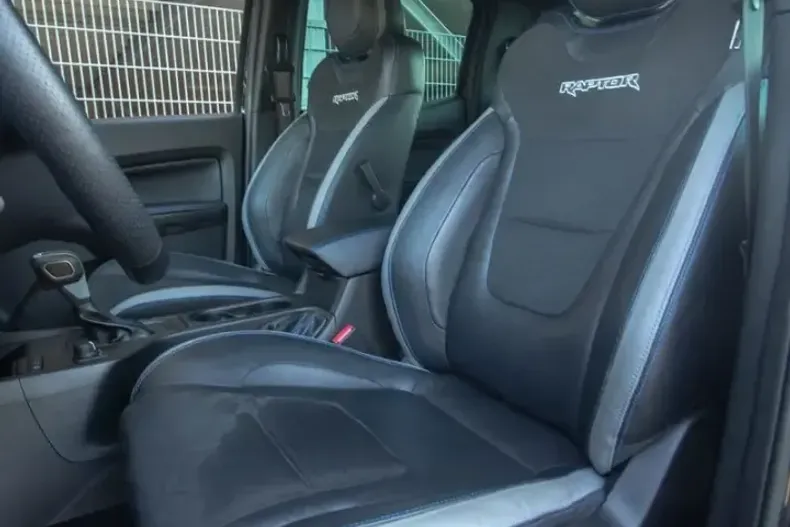 Ford Raptor din 2023 cu 14.500 km - oferta FOR261760 - foto 19