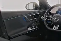 Mercedes-Benz E 300 (Clasa E) din 2025 cu 23.229 km - oferta MER261769 - foto 9