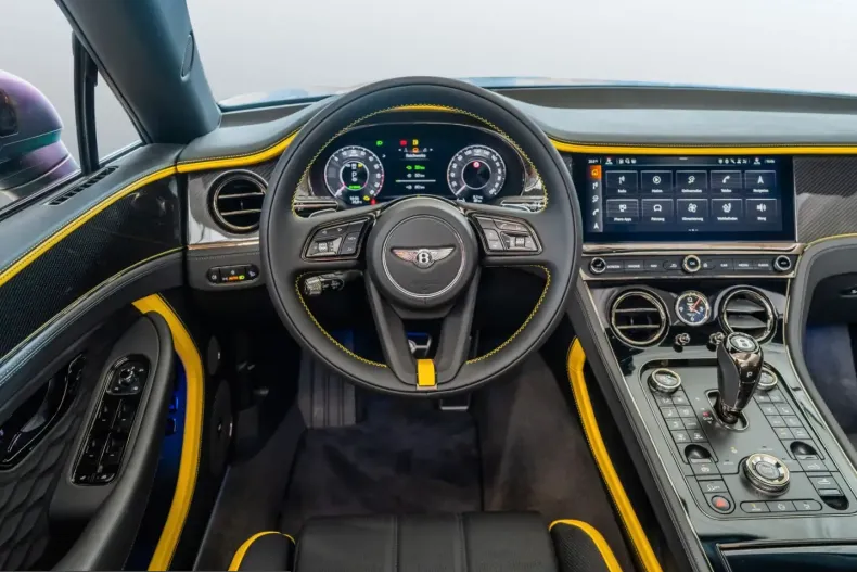 Bentley Continental GTC din 2025 cu 5.814 km - oferta BEN261778 - foto 14