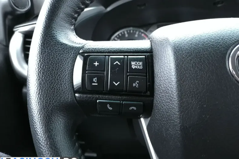 Toyota Hilux din 2024 cu 75.200 km - oferta TOY261788 - foto 12