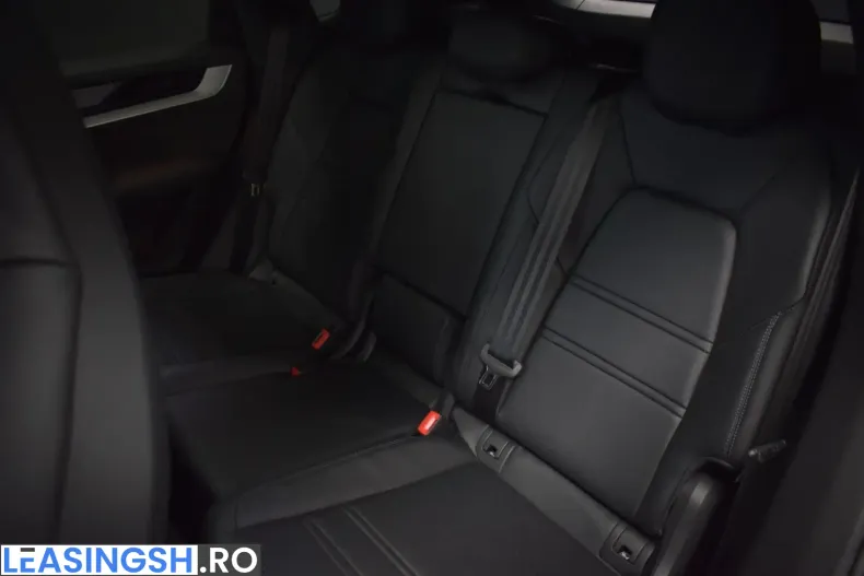 Porsche Cayenne din 2025 cu 41.462 km - oferta POR261795 - foto 21