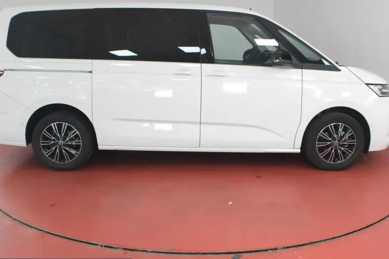 Volkswagen T7 Multivan din 2024 cu 47.175 km - oferta VOL261800 - foto 19