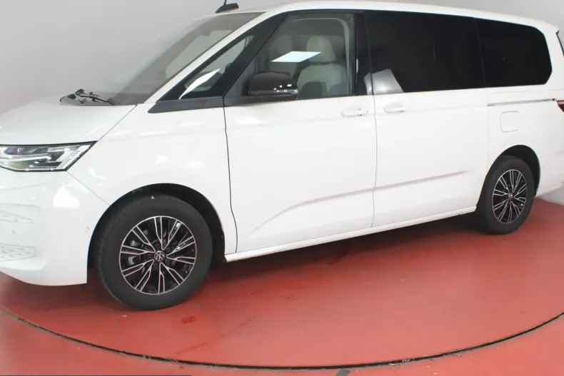 Volkswagen T7 Multivan din 2024 cu 47.175 km - oferta VOL261800 - foto 27