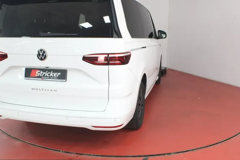 Volkswagen T7 Multivan din 2024 cu 47.175 km - oferta VOL261800 - foto 36