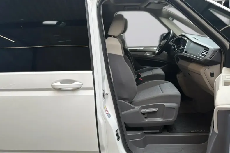Volkswagen T7 Multivan din 2024 cu 38.400 km - oferta VOL261801 - foto 9