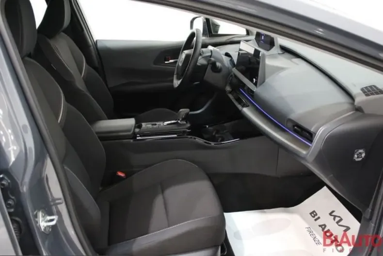 Toyota Prius din 2025 cu 7.500 km - oferta TOY261808 - foto 6