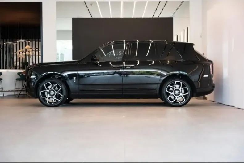 Rolls-Royce Cullinan din 2024 cu 7.500 km - oferta ROL261814 - foto 3