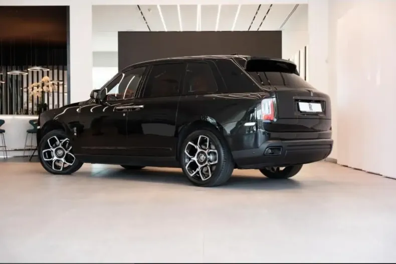 Rolls-Royce Cullinan din 2024 cu 7.500 km - oferta ROL261814 - foto 5