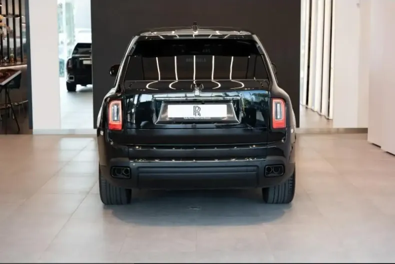 Rolls-Royce Cullinan din 2024 cu 7.500 km - oferta ROL261814 - foto 9