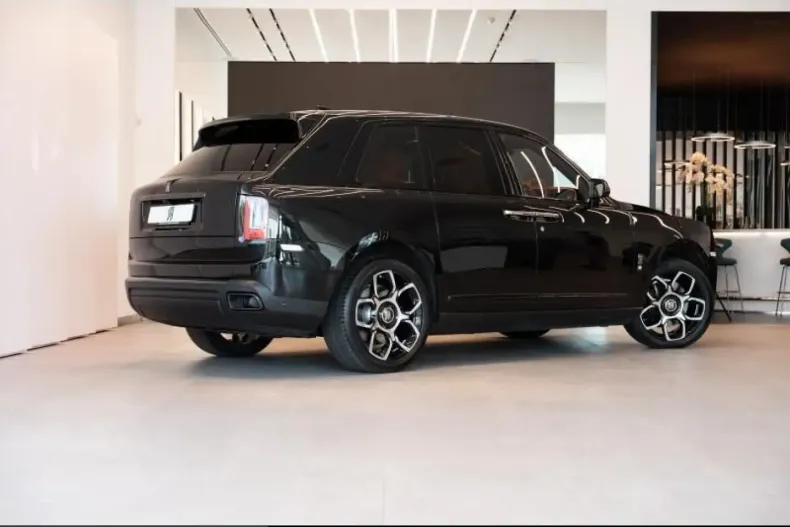 Rolls-Royce Cullinan din 2024 cu 7.500 km - oferta ROL261814 - foto 10