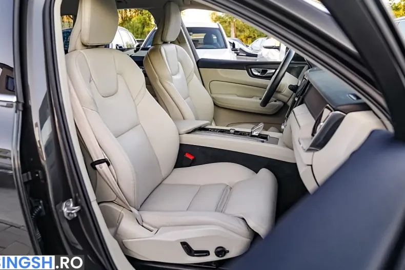 Volvo XC60 din 2022 cu 59.700 km - oferta VOL261827 - foto 14