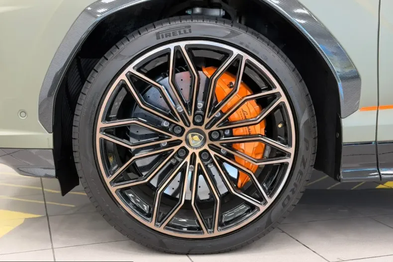 Lamborghini Urus din 2025 cu 23.151 km - oferta LAM261844 - foto 10
