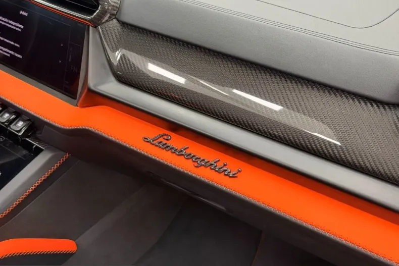 Lamborghini Urus din 2025 cu 23.151 km - oferta LAM261844 - foto 24